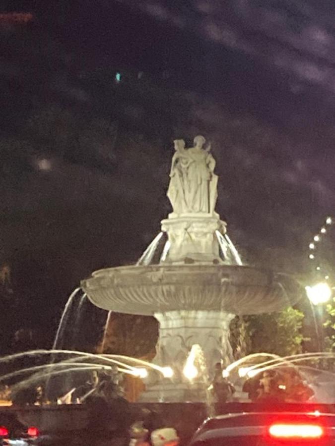 Augustins Fountain Studio Cosy Aix Centre Historique A 3 Minutes De Cours Mirabeau -Wifi-Smart Tv-Rue Calme 普罗旺斯地区艾克斯 外观 照片