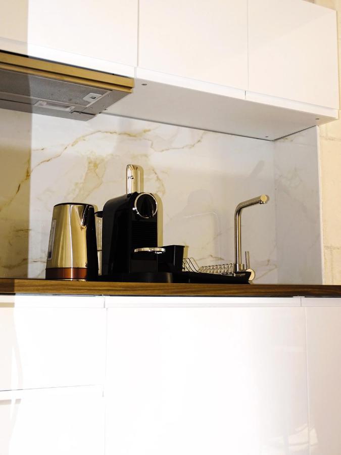 Augustins Fountain Studio Cosy Aix Centre Historique A 3 Minutes De Cours Mirabeau -Wifi-Smart Tv-Rue Calme 普罗旺斯地区艾克斯 外观 照片