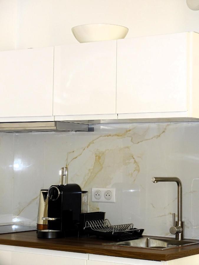 Augustins Fountain Studio Cosy Aix Centre Historique A 3 Minutes De Cours Mirabeau -Wifi-Smart Tv-Rue Calme 普罗旺斯地区艾克斯 外观 照片